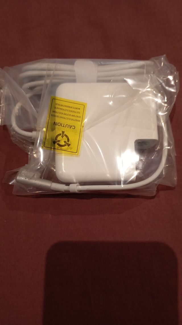 Cargador Apple Magsafe 60W