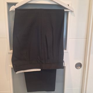 Traje de caballero negro