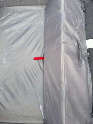 Parque infantil portátil gris