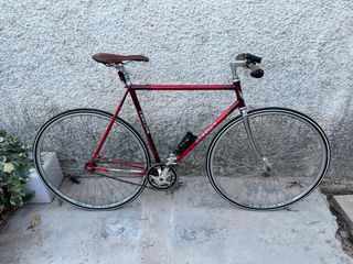 Bicicleta Fixie Mendiz Roja Reacondicionada