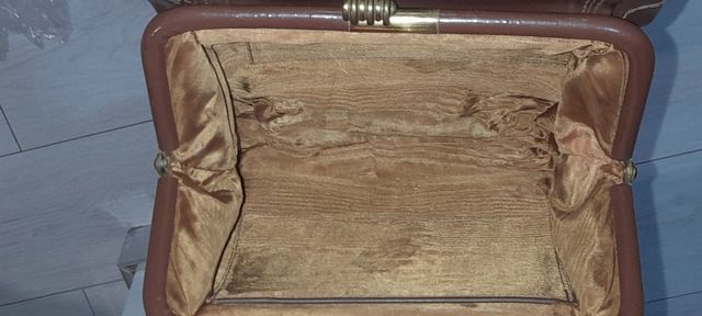 Borsetta vintage pelle lucida marrone