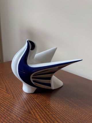 Figura Paloma Sargadelos