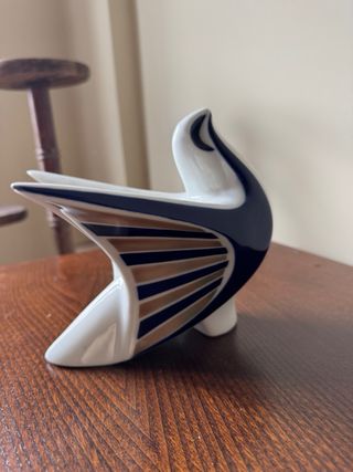 Figura Paloma Sargadelos