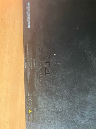 PS4 (PlayStation 4) Usada - Negro