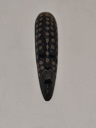 Máscara africana decorada