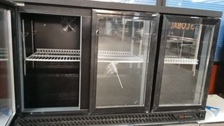 Nevera Expositora Bebidas Sobremesa