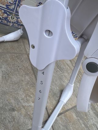 Trona infantil regulable Kinderkraft