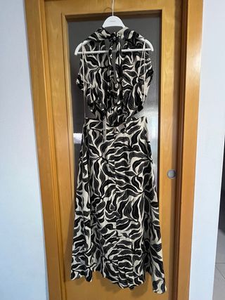 Vestido Zara Cut Out Estampado