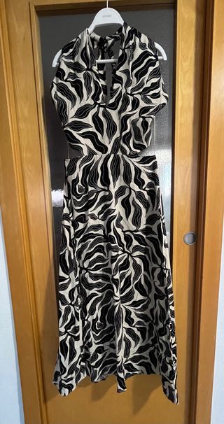 Vestido Zara Cut Out Estampado