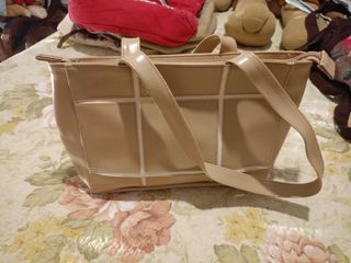 Diferentes tipos de bolsos a 2 y 3 € según el bols