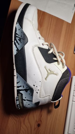 Zapatillas Nike Jordan Classic 90 Morado/Blanco