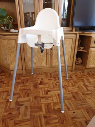 Trona IKEA para bebé