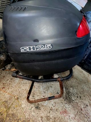 Baúl Shad SH25 con Soporte Vespa