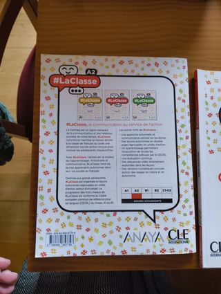 #La classe niv.A2 cahier d'activités Anaya