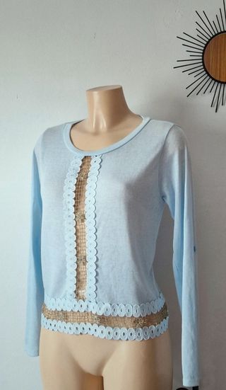 Blusa manga larga con encaje