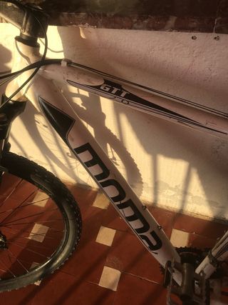 Bicicleta Moma GTT 2.0 en buen estado