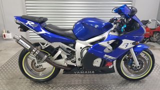 YAMAHA YZF R6 Azul