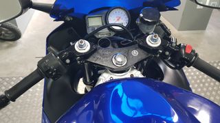 YAMAHA YZF R6 Azul