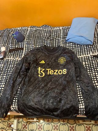 Sudadera Manchester United Adidas Negra