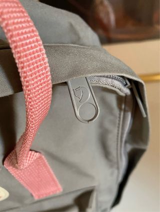 Mochila Fjällräven Kånken Gris/Rosa 16L