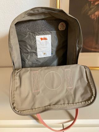 Mochila Fjällräven Kånken Gris/Rosa 16L