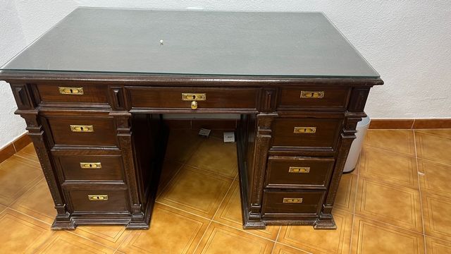 Escritorio antiguo madera con cristal