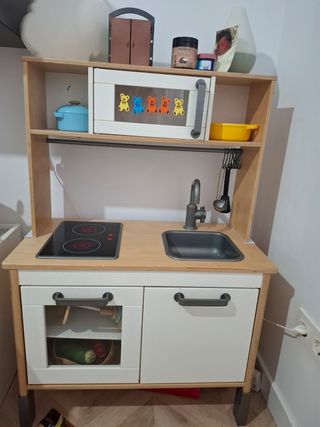 Cocinita de madera IKEA