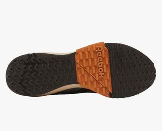 Zapatillas Reebok verdes y marrones