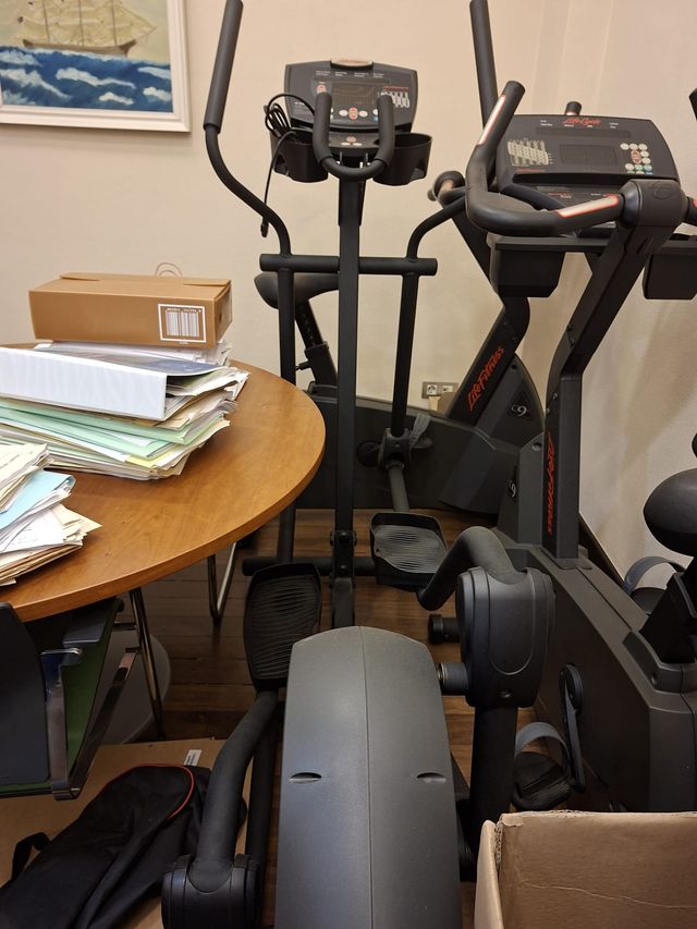 Elíptica Life Fitness