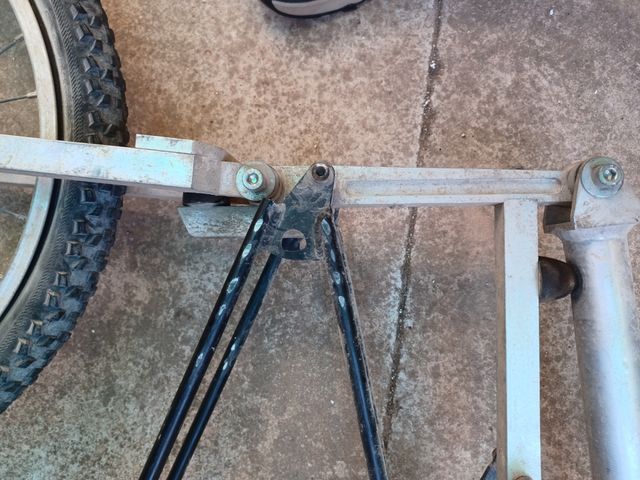 Portaequipajes aluminio para bicicleta