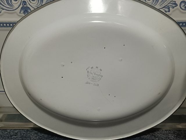 Vassoio per fiori smaltato vintage