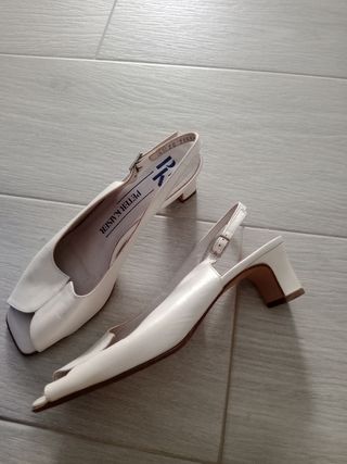 Zapatos de mujer talla 36. Lote56