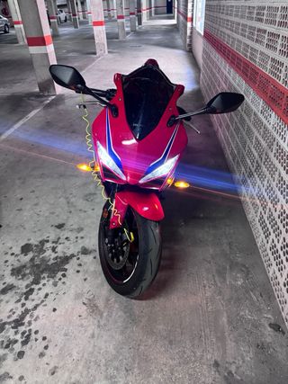 HONDA CBR650R 2024