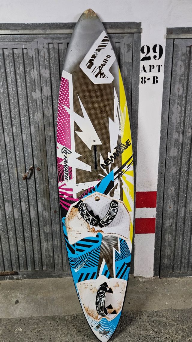 Tabla Windsurf Fanatic Twinser 86L Olas