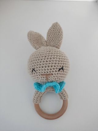 Sonajero de crochet para bebé