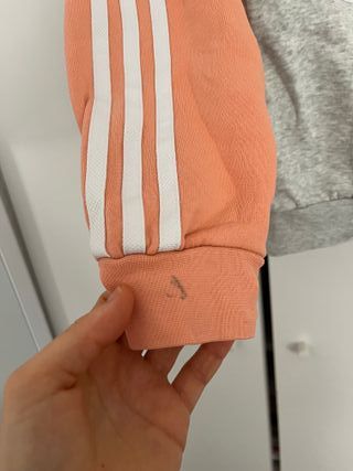 Sudadera Adidas Naranja con Rayas Blancas
