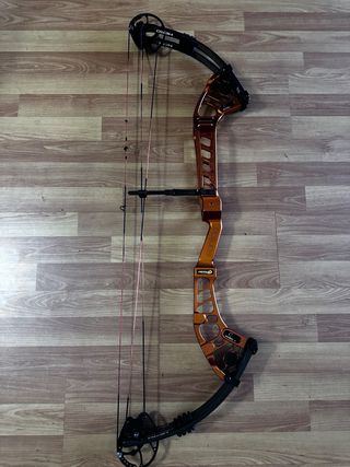 Arco compuesto Sanlida X10 Hero 40 
