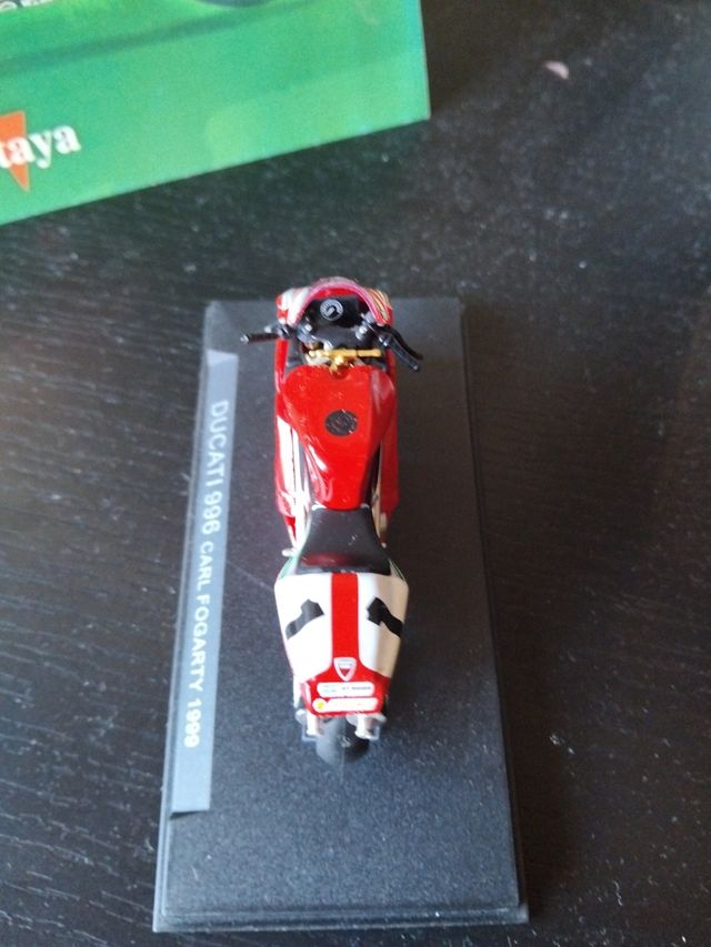 Colección Motos de Competición Altaya Ducati 996
