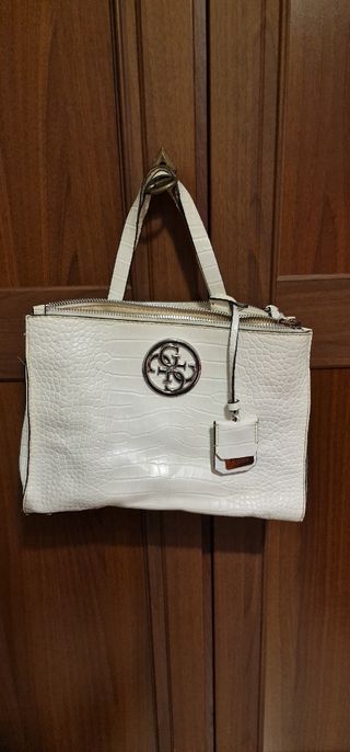 Borsa Guess bianca effetto coccodrillo