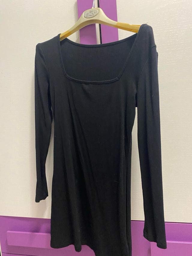 Vestito nero corto manica lunga