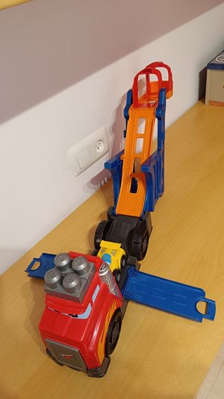 Camión de Coches de Pista