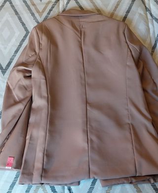 Blazer / Americana Beige Talla L Nueva Con Etiquet