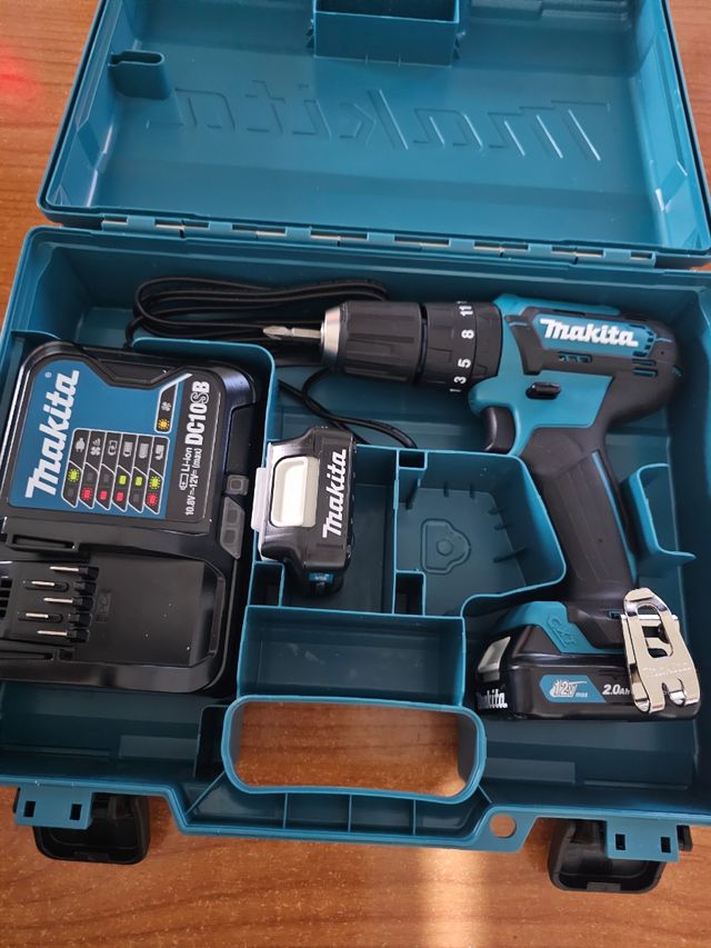 Makita Taladro 12V 2.0Ah