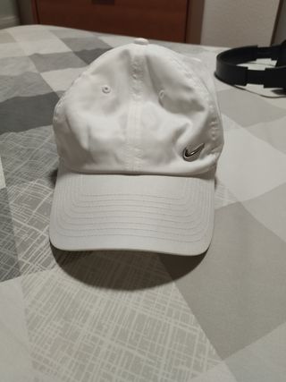 Gorra Nike Blanca