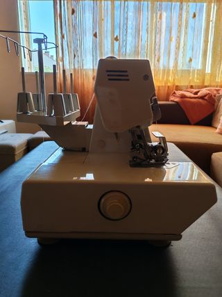 Máquina de coser Pfaff Hobbylock 797