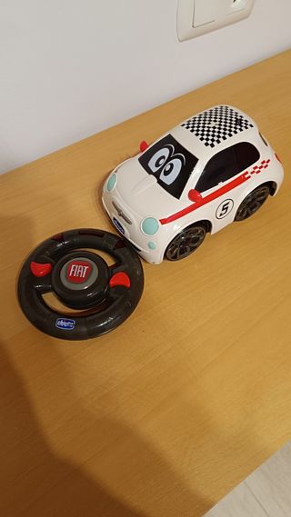 Coche Fiat 500 con Volante