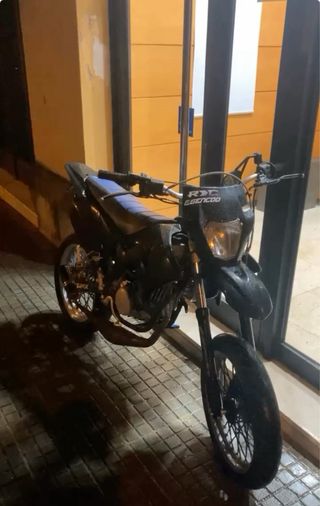 MOTO YAMAHA DT 50