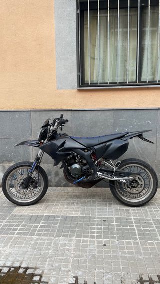 MOTO YAMAHA DT 50