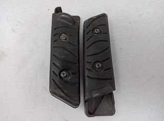 Juego Estriberas Traseras Aprilia Sportcity 200 25