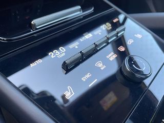 Porsche Cayenne 2023